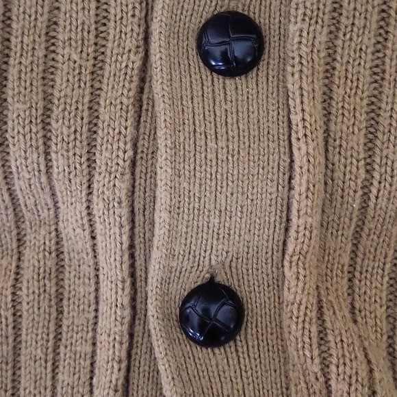 🛍John Blair Vintage Mens Camel Cable Knit Long Sleeve Grandpa Sweater Size MRG - Picture 7 of 7